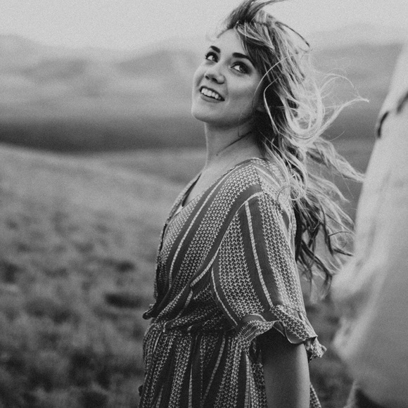 Meet your Posher, Emily - Picture 1 of 1